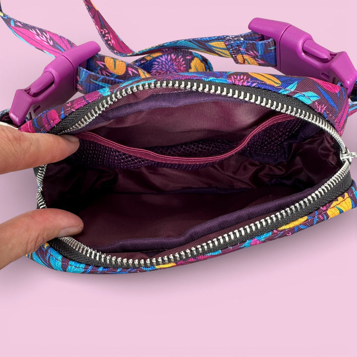 Sapphire Showers Adventure Pouch : Dog Walking Bum Bag