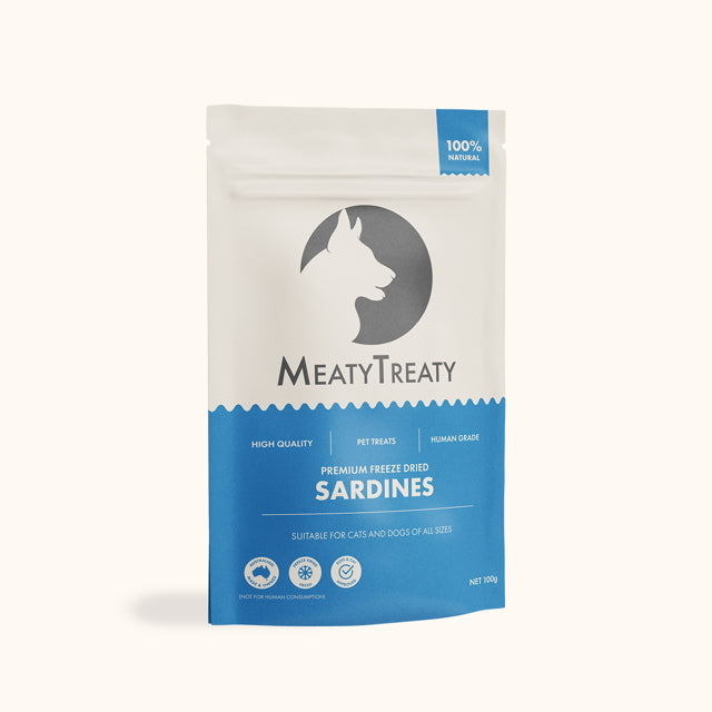 Meaty Treaty Freeze Dried Australian Whole Sardines Cat & Dog Treats 100g-Treats-Dizzy Dog Collars
