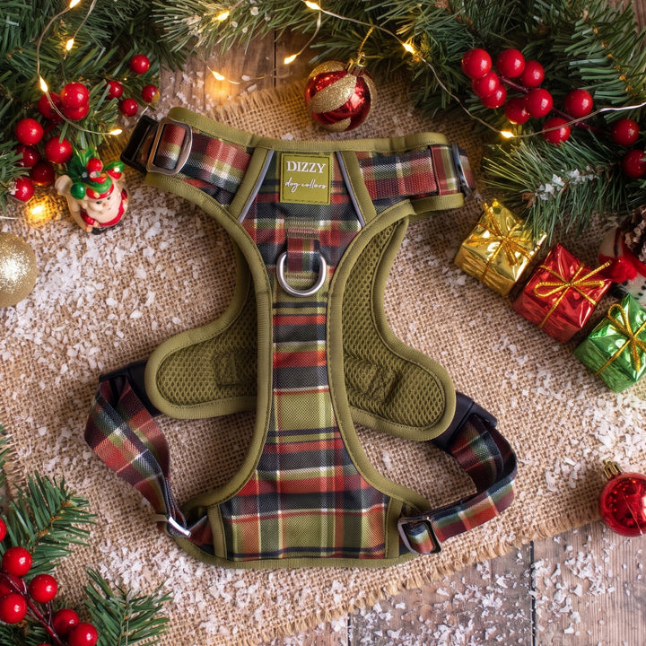 No Pull Dog Harness: An Olive Christmas