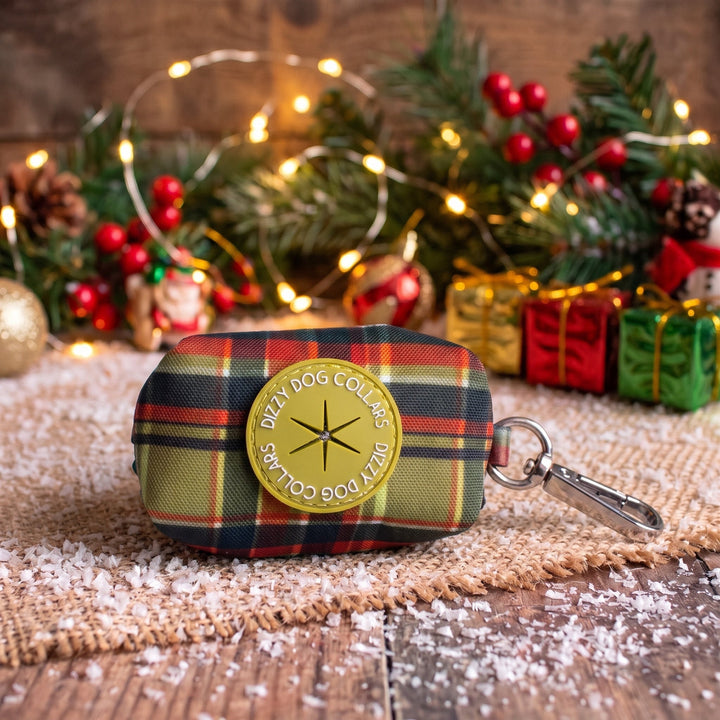 An Olive Christmas | Waste Bag Holder